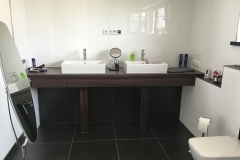 Holz_Waschtischschrank_aus_Eiche_dunkel